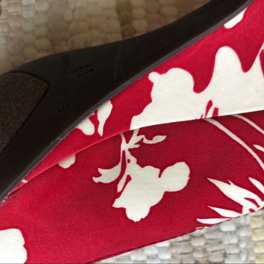 Etienne Aigner Wedge Sandals - Picture 9 of 13